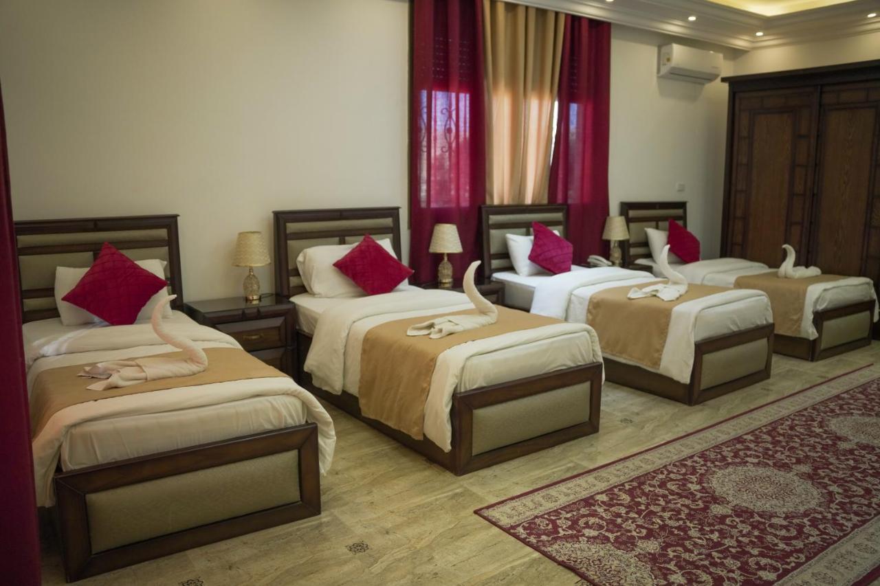 Relaxing Oasis Villa Вади Муса Экстерьер фото